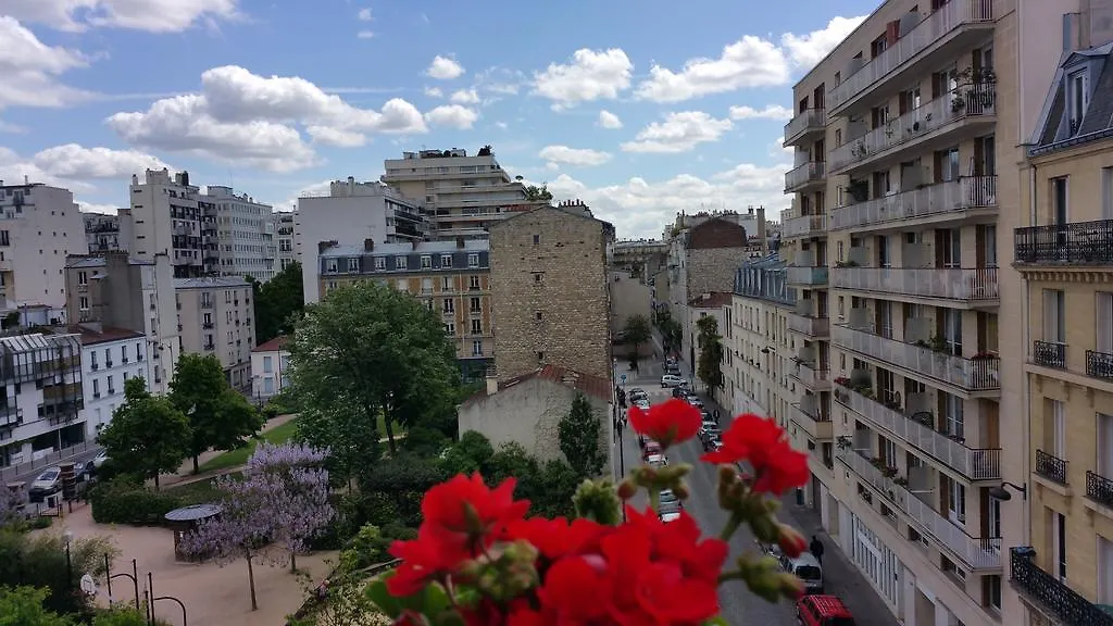 Hotel Moulin Vert Paris